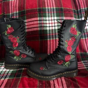 Dr. Martens 1914 Vonda Boots